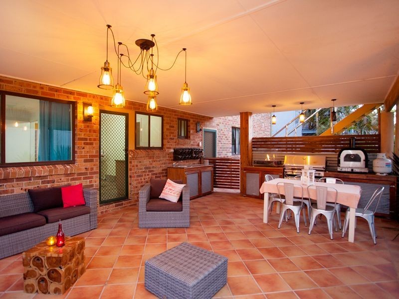 21 Beach Street, Wallabi Point NSW 2430