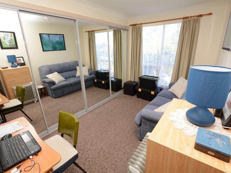 1/5 Osprey Avenue, Old Bar NSW 2430