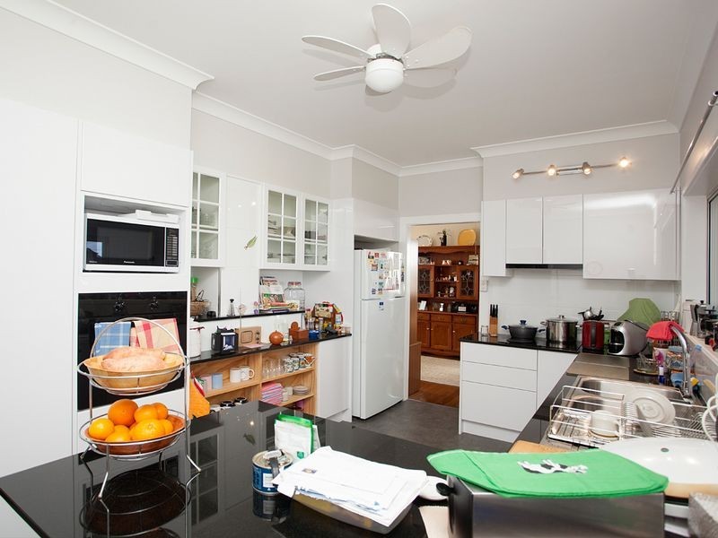 10 Edinburgh Drive, Taree NSW 2430