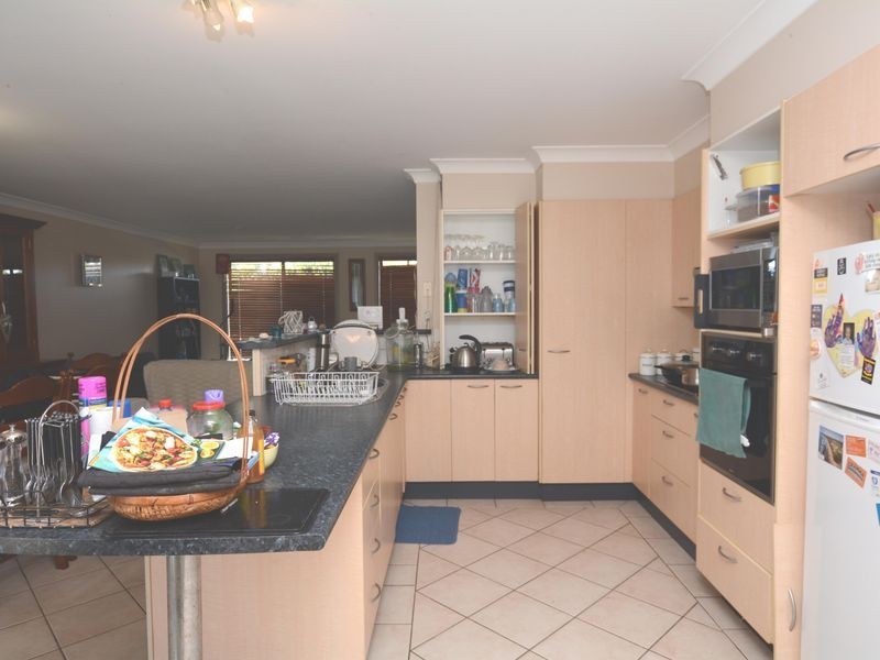 3 Kestrel Avenue, Old Bar NSW 2430