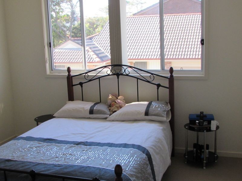 2/12 Connell Street, Old Bar NSW 2430