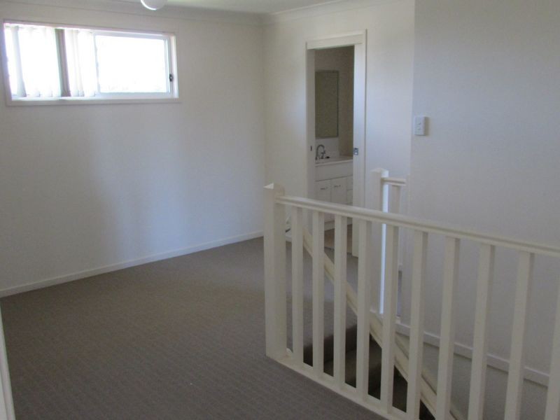 2/12 Connell Street, Old Bar NSW 2430