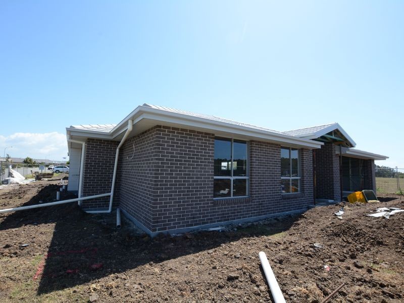 61b Bluehaven Drive, Old Bar NSW 2430