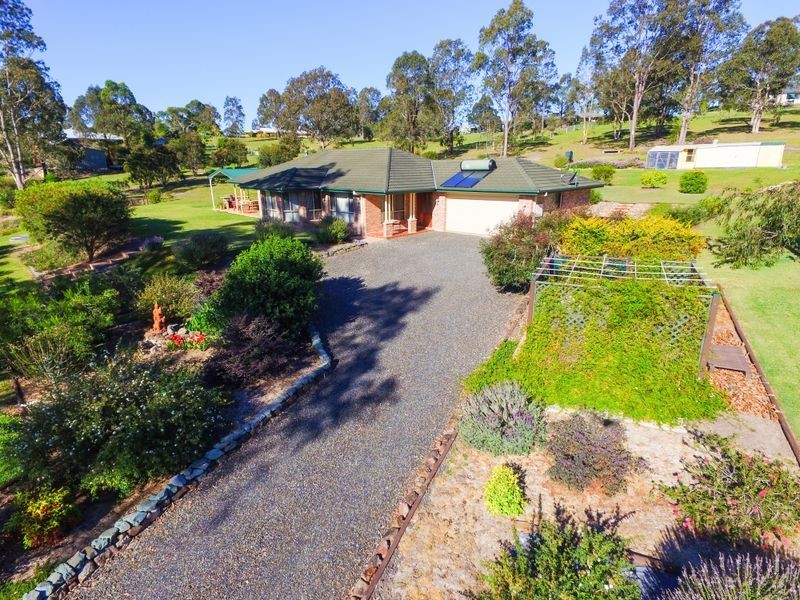 57 Gracelands Place, Pampoolah NSW 2430