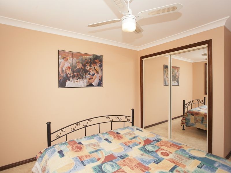 57 Gracelands Place, Pampoolah NSW 2430