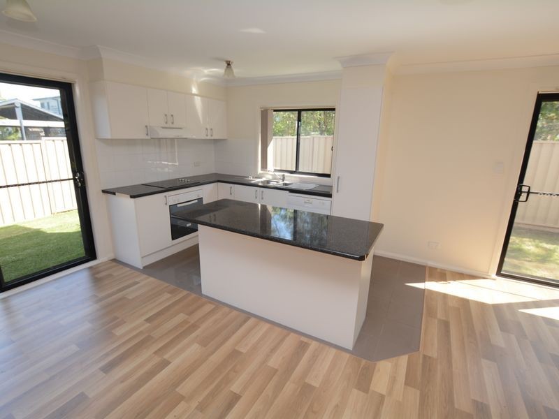 4/15-17 Connell Street, Old Bar NSW 2430