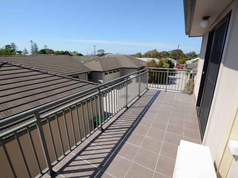 4/15-17 Connell Street, Old Bar NSW 2430