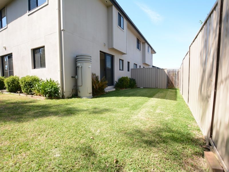 4/15-17 Connell Street, Old Bar NSW 2430