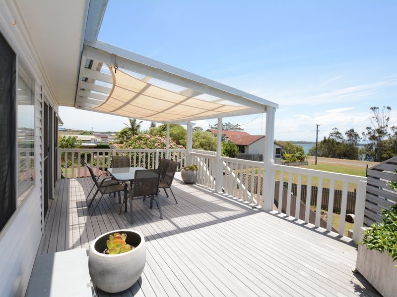 35 Manning Street, Manning Point NSW 2430