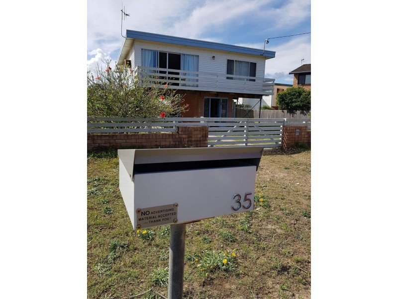 35 Manning Street, Manning Point NSW 2430