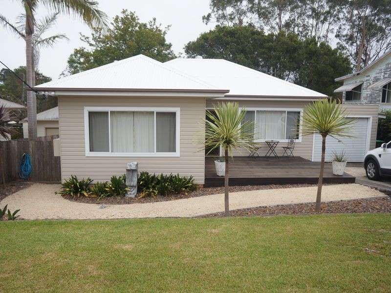 30 Hinten Crescent, Taree NSW 2430