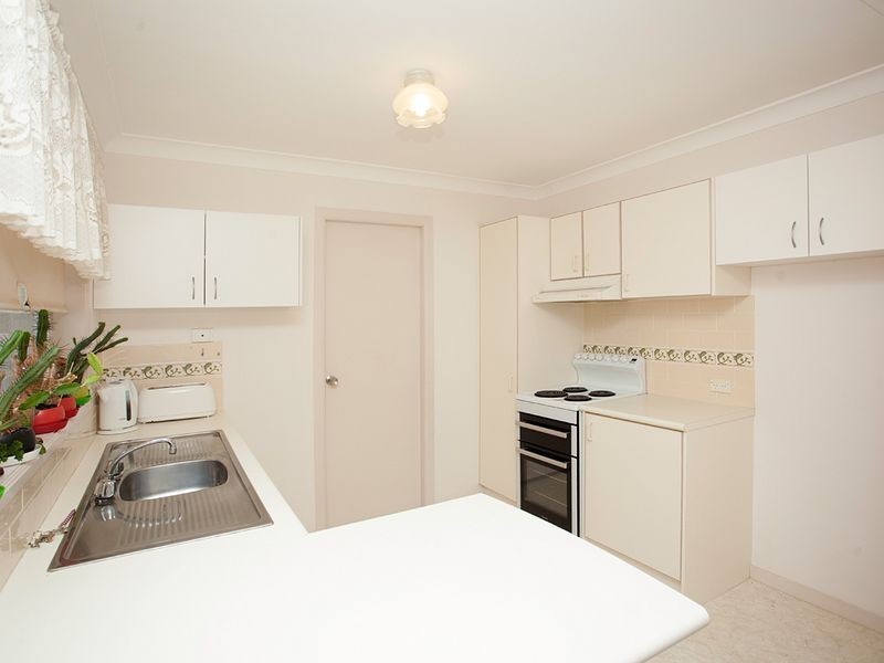 3/37 Old Bar Road, Old Bar NSW 2430