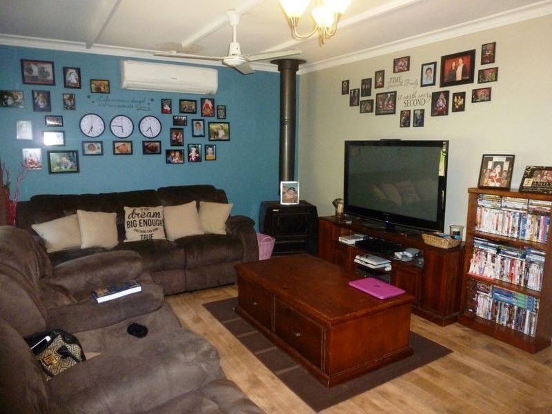 37 Washington St, Tinonee NSW 2430