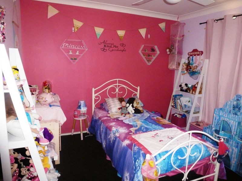 37 Washington St, Tinonee NSW 2430