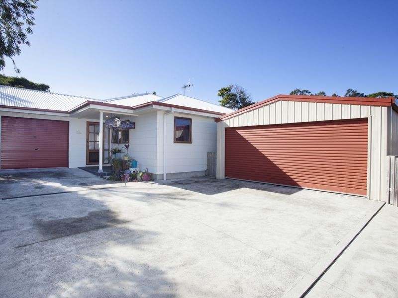 9b Clerke St, Old Bar NSW 2430