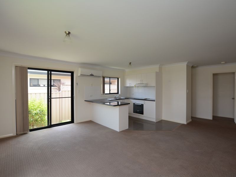 1/15-17 Connell St, Old Bar NSW 2430