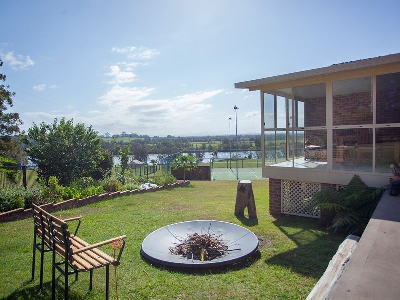 51 Riverview Rd, Mitchells Island NSW 2430