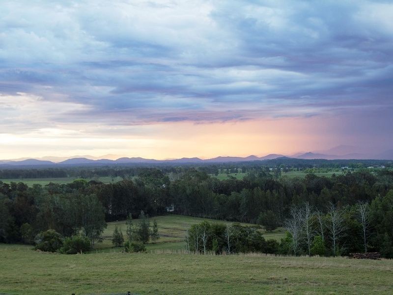 51 Riverview Rd, Mitchells Island NSW 2430