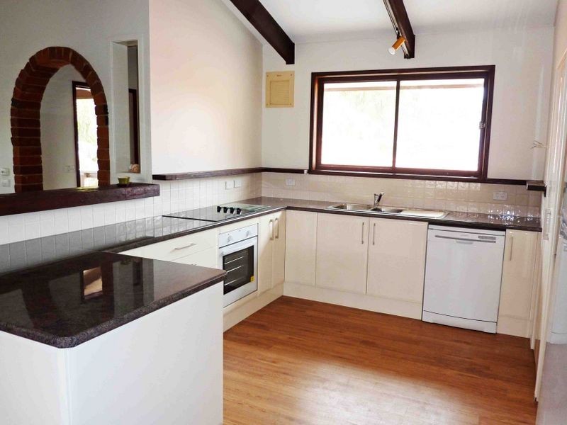 1/34 Hall Street, Old Bar NSW 2430