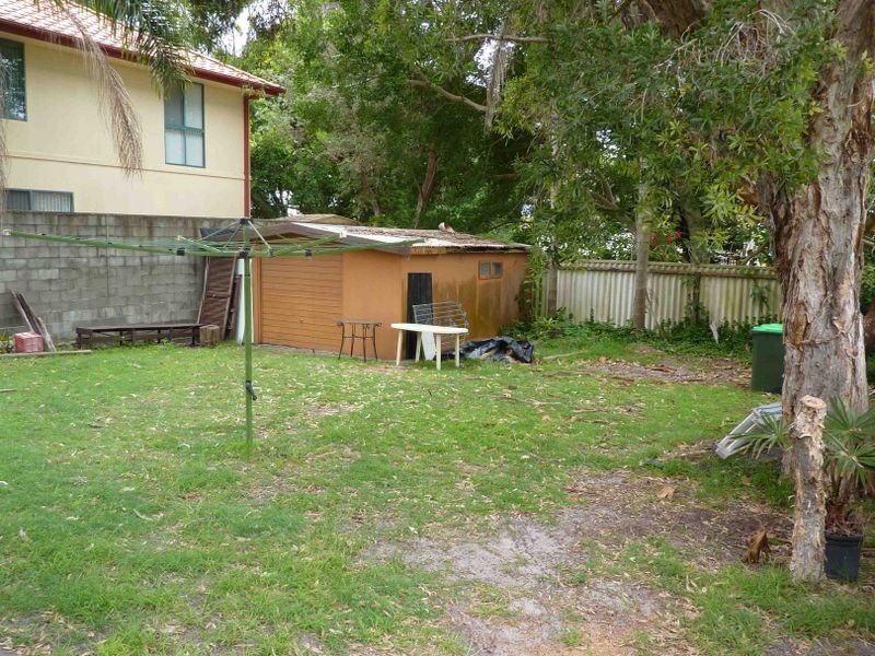 1/34 Hall Street, Old Bar NSW 2430