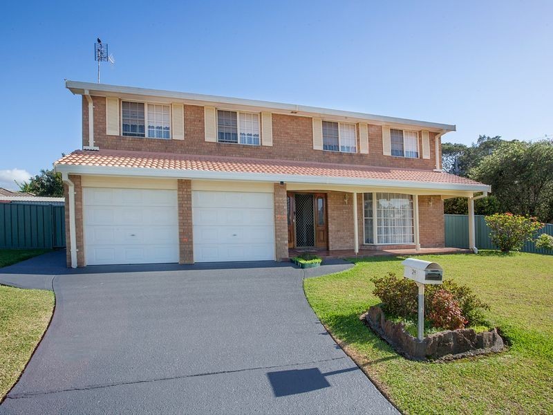 29 Clerke St, Old Bar NSW 2430