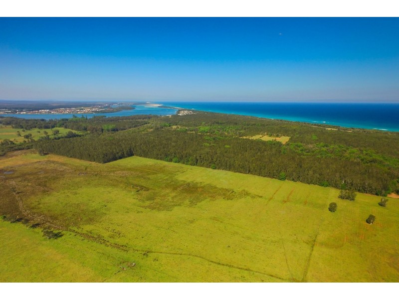 189 Sandridge Road, Mitchells Island NSW 2430