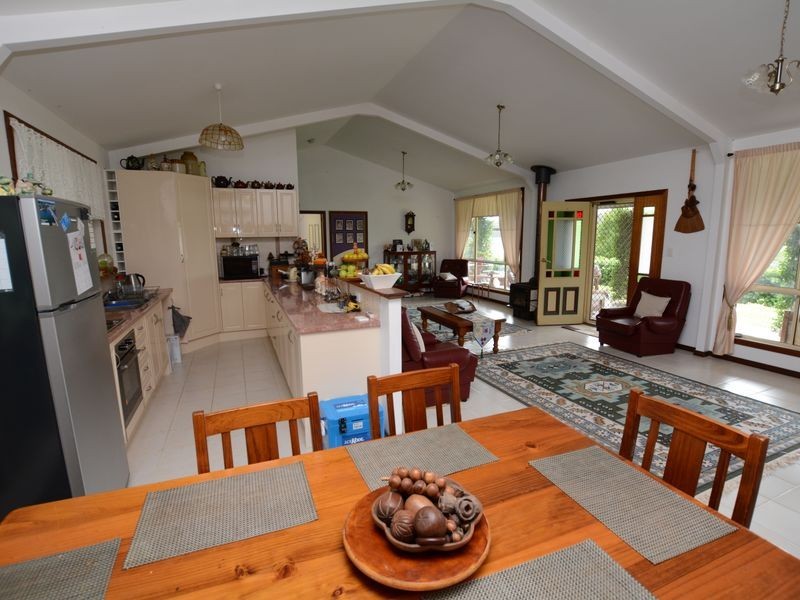 189 Sandridge Road, Mitchells Island NSW 2430
