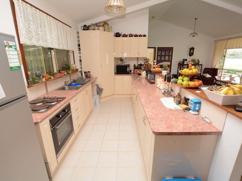 189 Sandridge Road, Mitchells Island NSW 2430