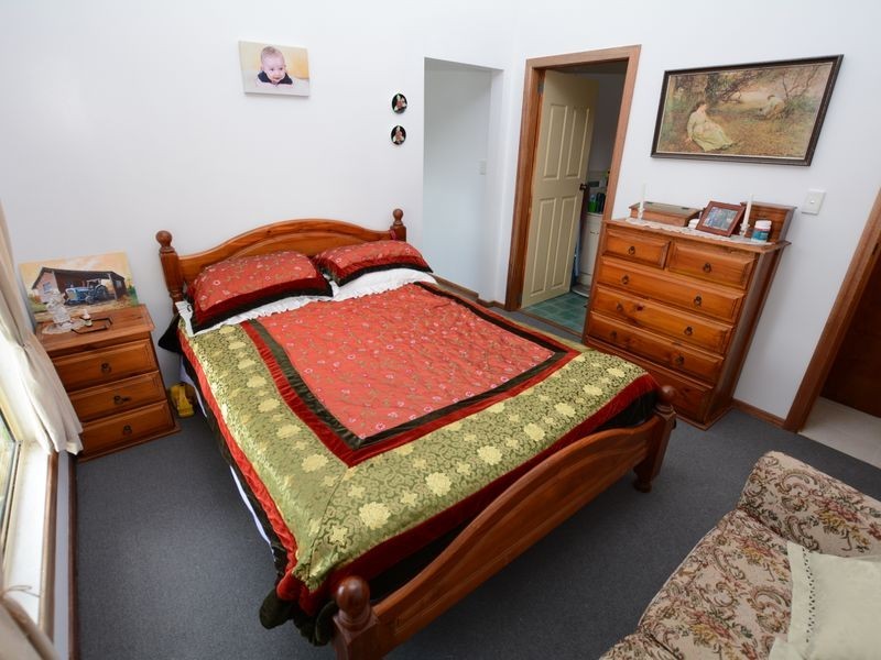 189 Sandridge Road, Mitchells Island NSW 2430