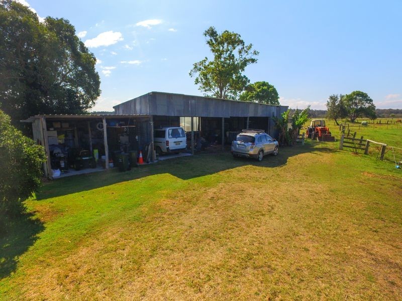 189 Sandridge Road, Mitchells Island NSW 2430
