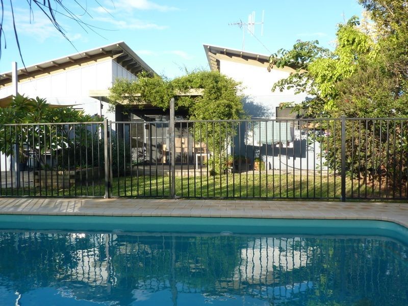 4 Bluehaven Drive, Old Bar NSW 2430