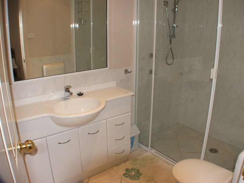 2/12 Hall Street, Old Bar NSW 2430