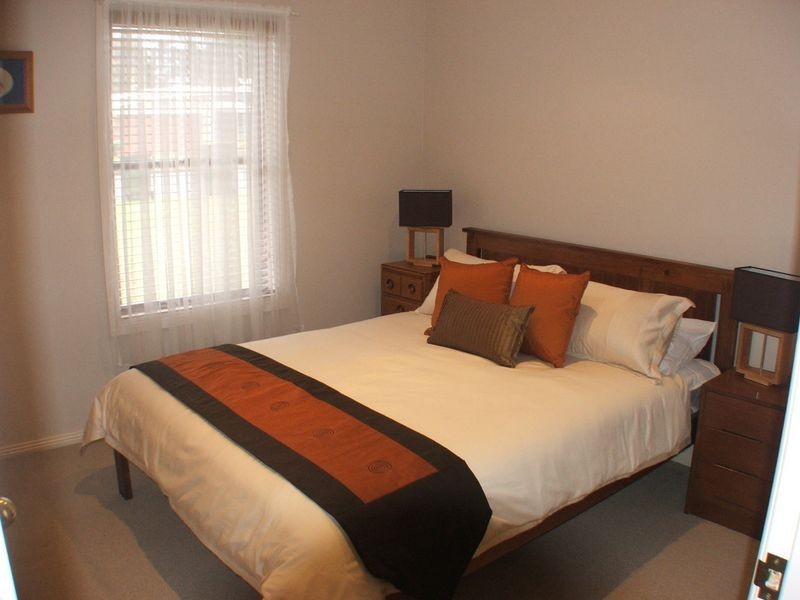 2/12 Hall Street, Old Bar NSW 2430