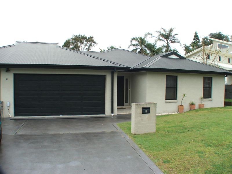 2/12 Hall Street, Old Bar NSW 2430