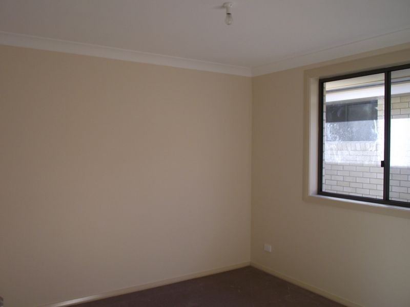 2/2 Eagle Close, Old Bar NSW 2430