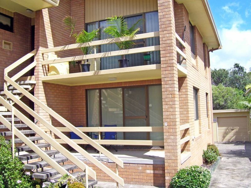 2/45 Hall Street, Old Bar NSW 2430