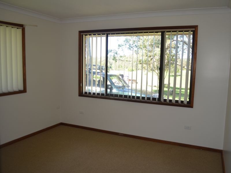 8 Beecher Street, Tinonee NSW 2430