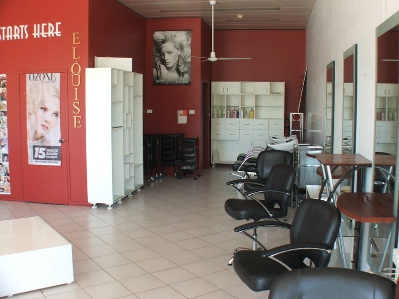 2/50 Old Bar Road, Old Bar NSW 2430