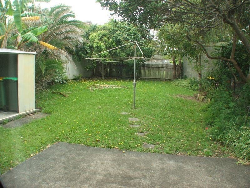 17 Ungala Road, Old Bar NSW 2430