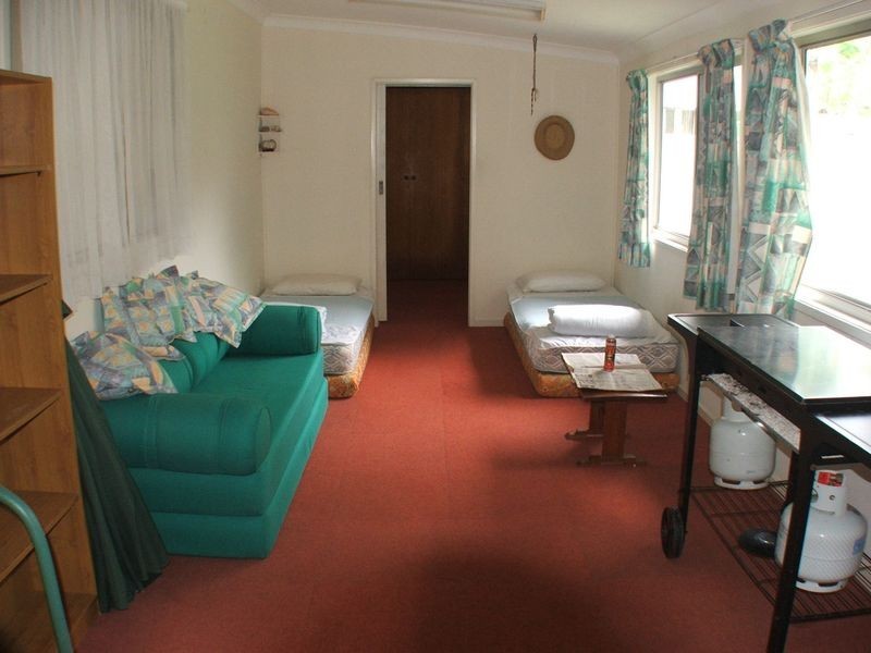 17 Ungala Road, Old Bar NSW 2430