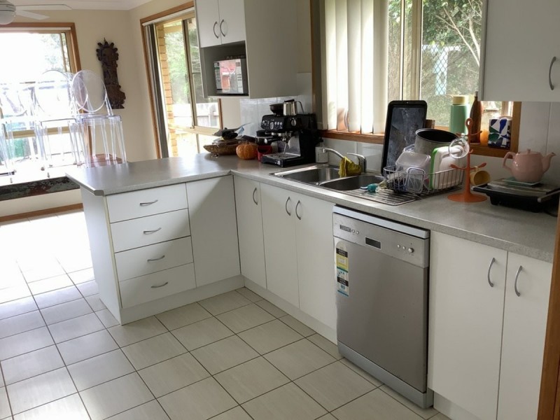 9 Shelly Close, Wallabi Point NSW 2430