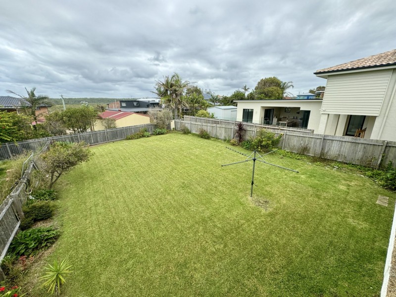 7 Ocean Drive, Wallabi Point NSW 2430
