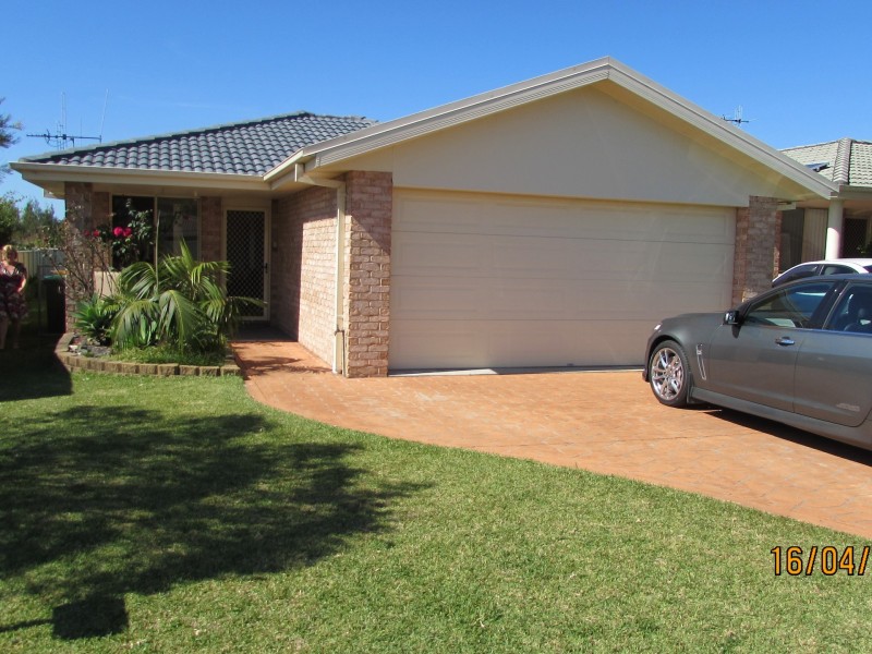 15A Bluehaven Drive, Old Bar NSW 2430
