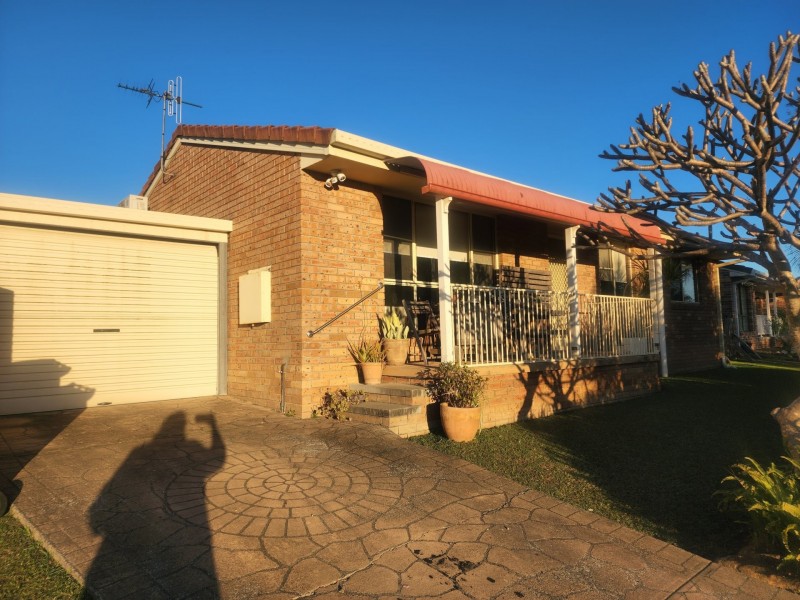 20 Gannet Crescent, Old Bar NSW 2430