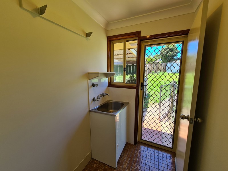 20 Gannet Crescent, Old Bar NSW 2430