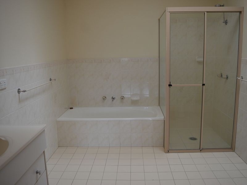 1/85 Old Bar Road, Old Bar NSW 2430