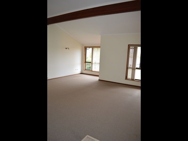 1/85 Old Bar Road, Old Bar NSW 2430