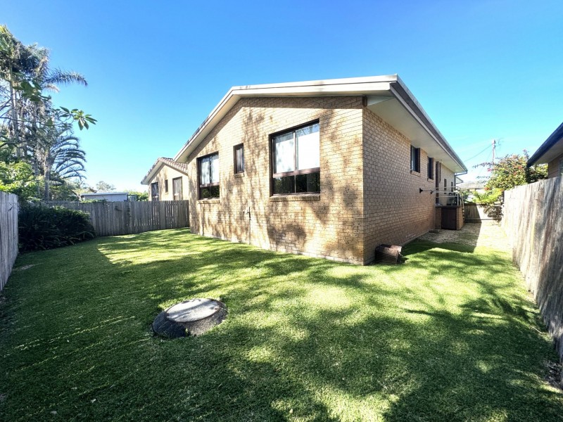 2/17 George Street, Old Bar NSW 2430