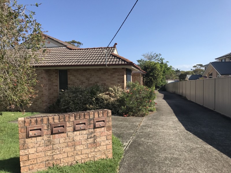 3/10 Connell Street, Old Bar NSW 2430