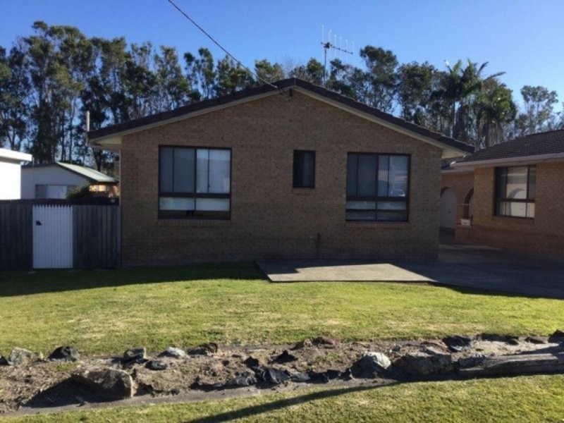 1/17 George Street, Old Bar NSW 2430